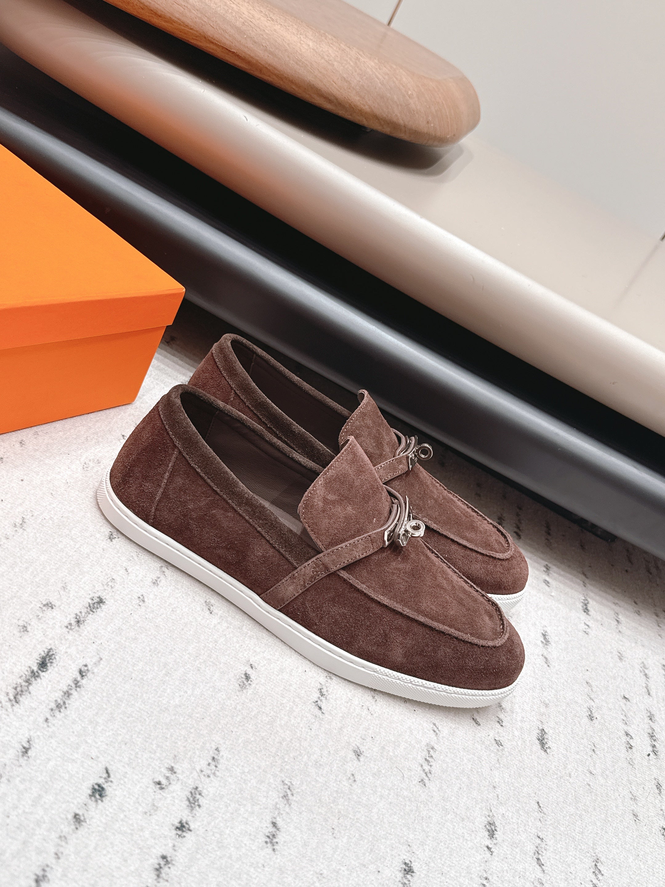 HM 26S KELLY PARIS LOAFERS IN DARK BROWN SUEDE SILVER HARDWARE