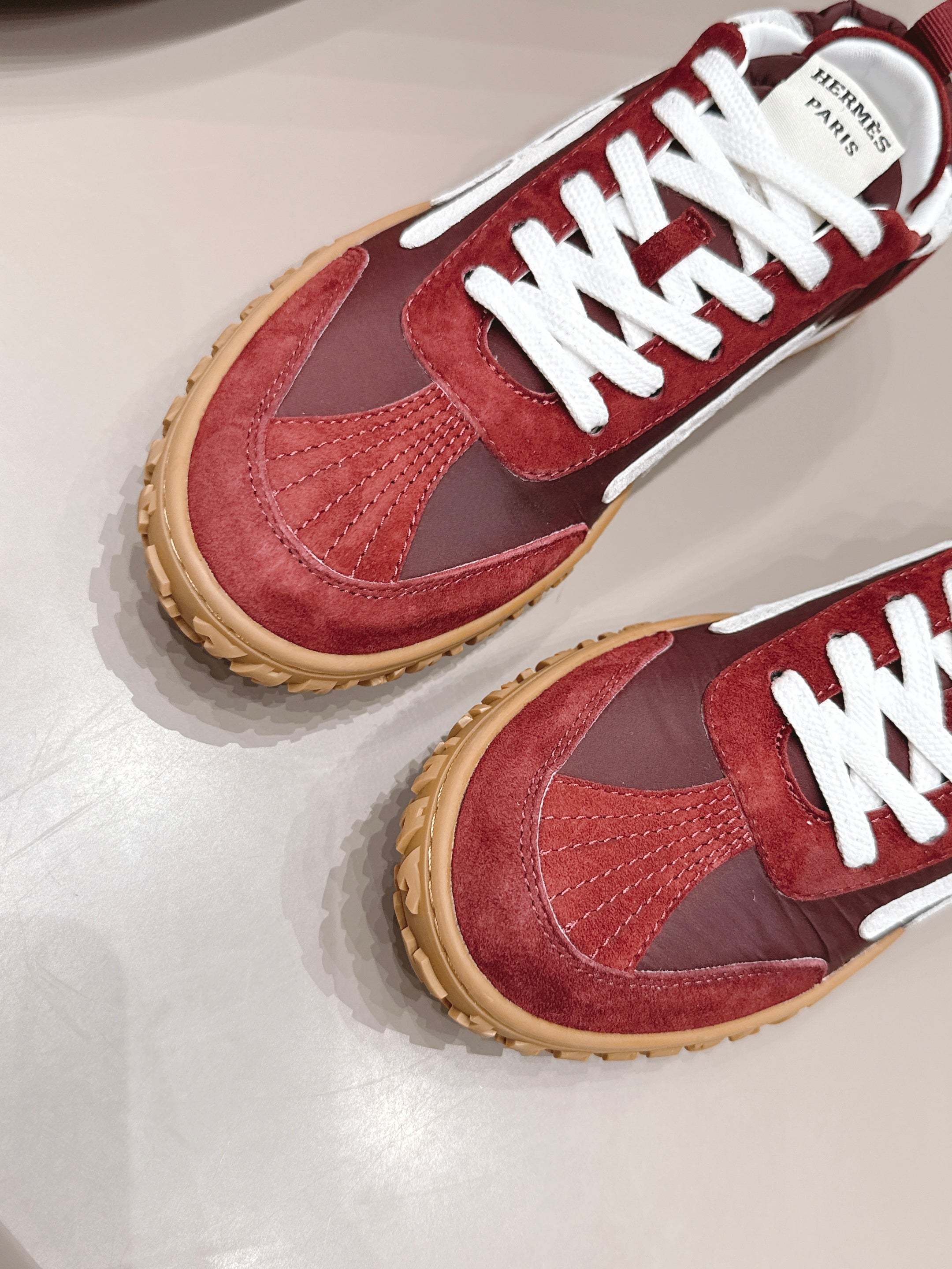 HM 26S BOUNCING SNEAKERS IN BROWN NYLON AND RED SUEDE