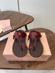 MIUMIU 26S FLIP FLOPS IN DARK BROWN AND BURGUNDY RED CALFSKIN