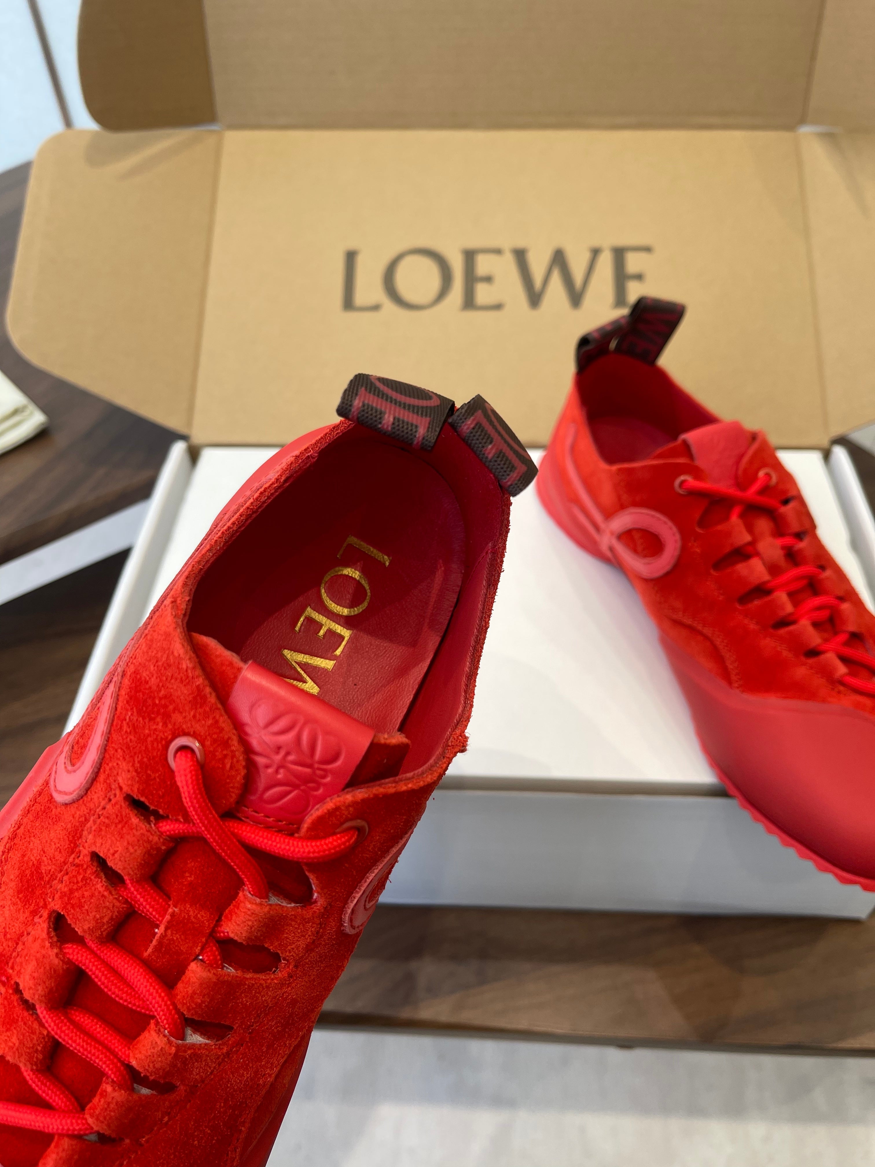 LOEWE 26S FLOW RUNNER SNEAKER 20MM IN DARK RED SUEDE