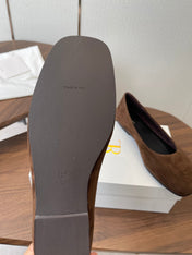 THE ROW 26S FLATS IN DARK BROWN SUEDE