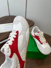 BOTTEGA VENETA 26S ORBIT FLASH SNEAKERS IN WHITE AND RED SUEDE