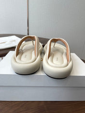THE ROW 26S PUFFED THONG SANDALS IN IVORY WHITE CALFSKIN