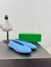 BOTTEGA VENETA 26S BALLET FLATS IN BLUE WOVEN LAMBSKIN
