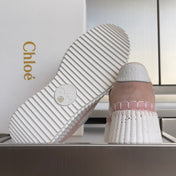 CHLOÉ 26S WEDGE SNEAKERS 70 MM IN WHITE CALFSKIN AND LIGHT PINK SUEDE