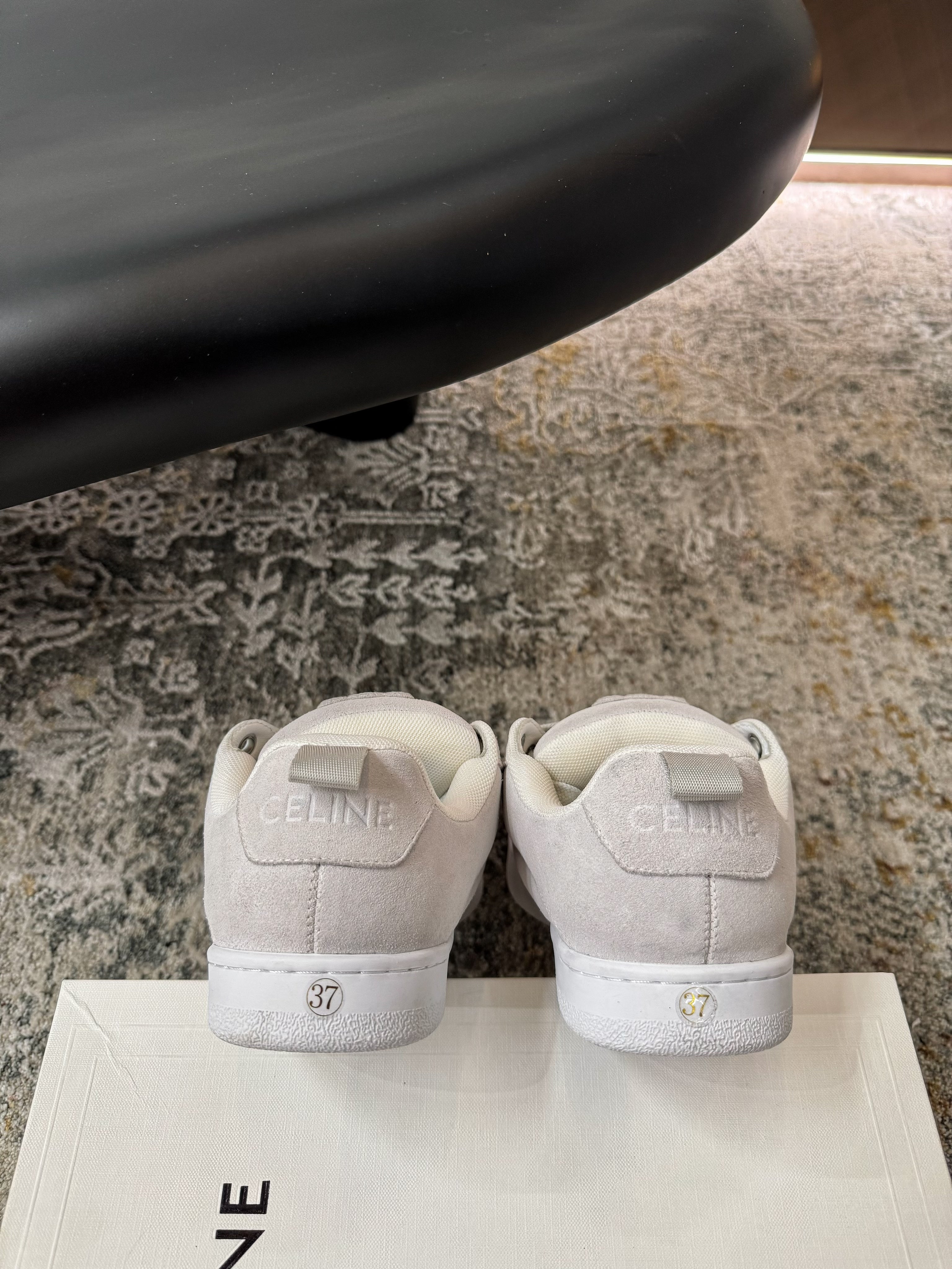 CELINE 26S SNEAKER IN LIGHT GREY SUEDE