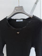 PRADA 26S SHORT-SLEEVE KNIT SWEATER STYLE 945