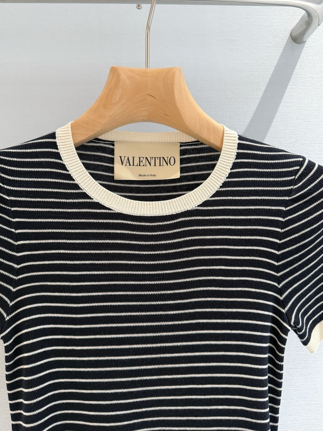 VALENTINO 26S SHORT-SLEEVE KNIT T-SHIRT 389