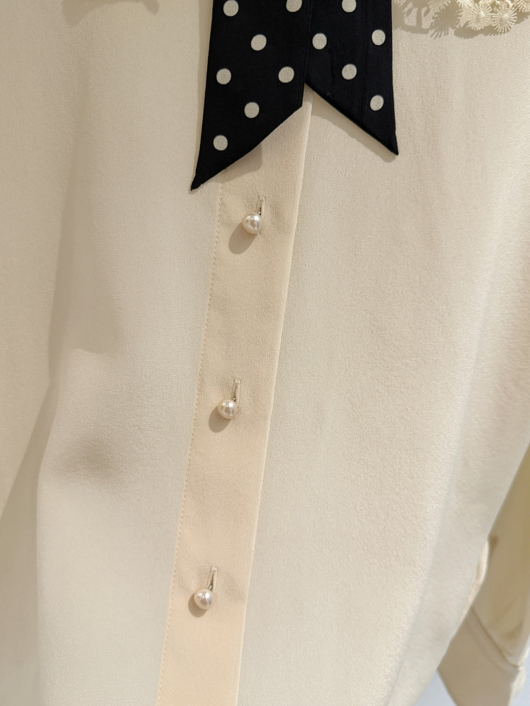 VALENTINO 26S SILK BOW BLOUSE 367