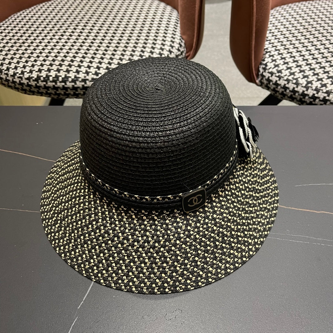 CHANEL 26S FLORAL-EMBELLISHED STRAW HAT 337940