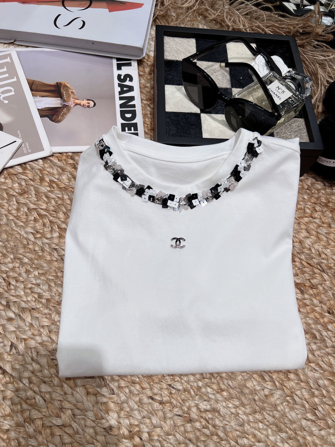 CHANEL 26S SHORT SLEEVE T-SHIRT STYLE 1249
