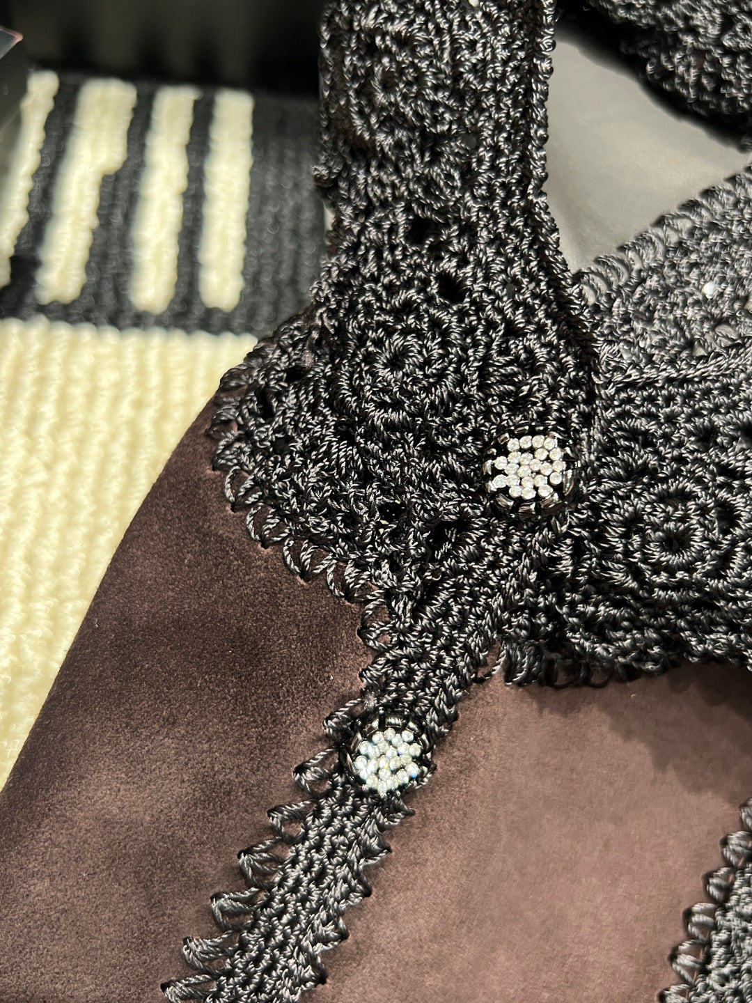 VALENTINO 26S CROCHET-TRIM SUEDE VEST 337