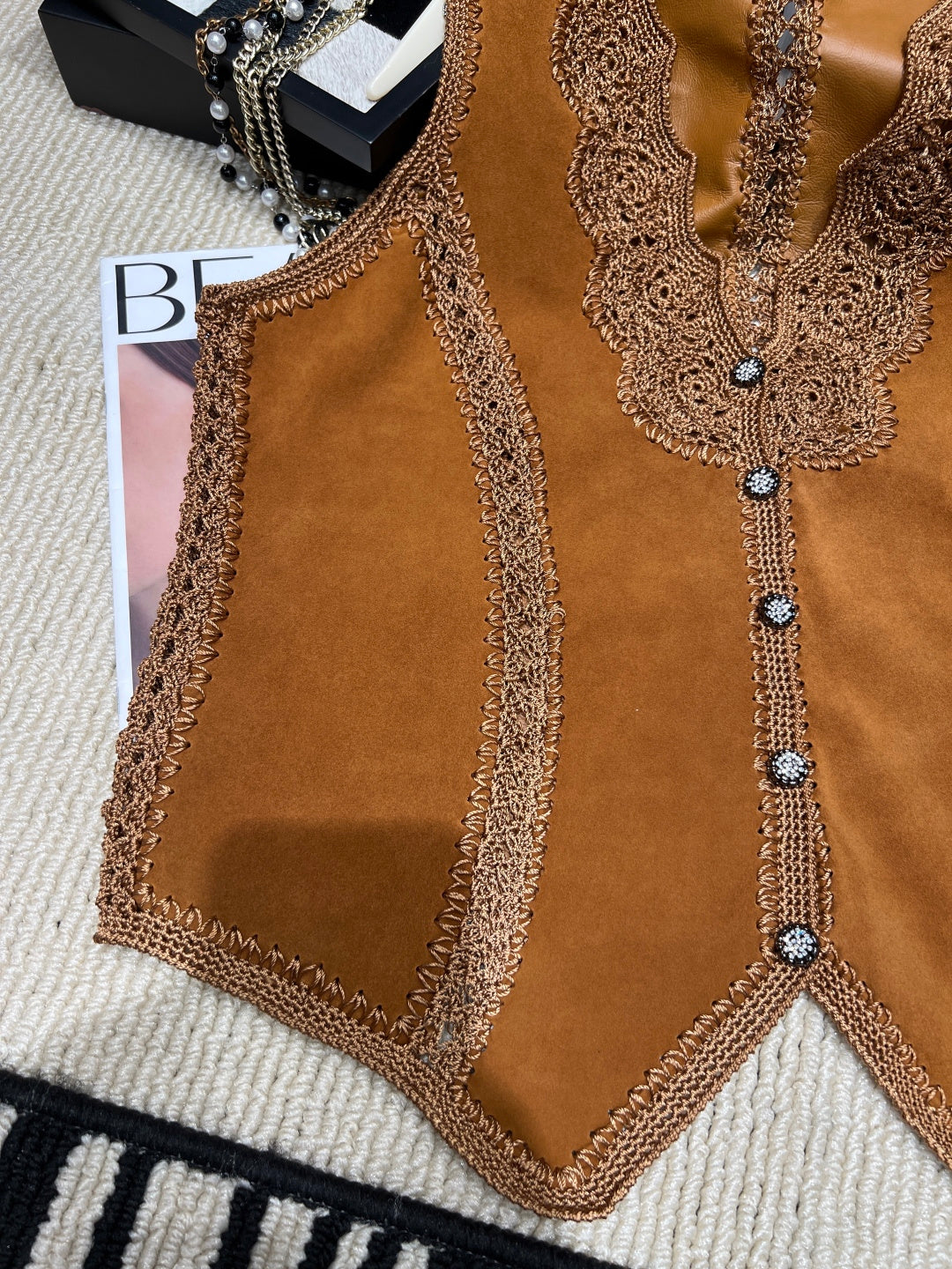 VALENTINO 26S CROCHET-TRIM SUEDE VEST 336