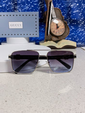 GUCCI 26S SQUARE FRAME IN METAL 426395