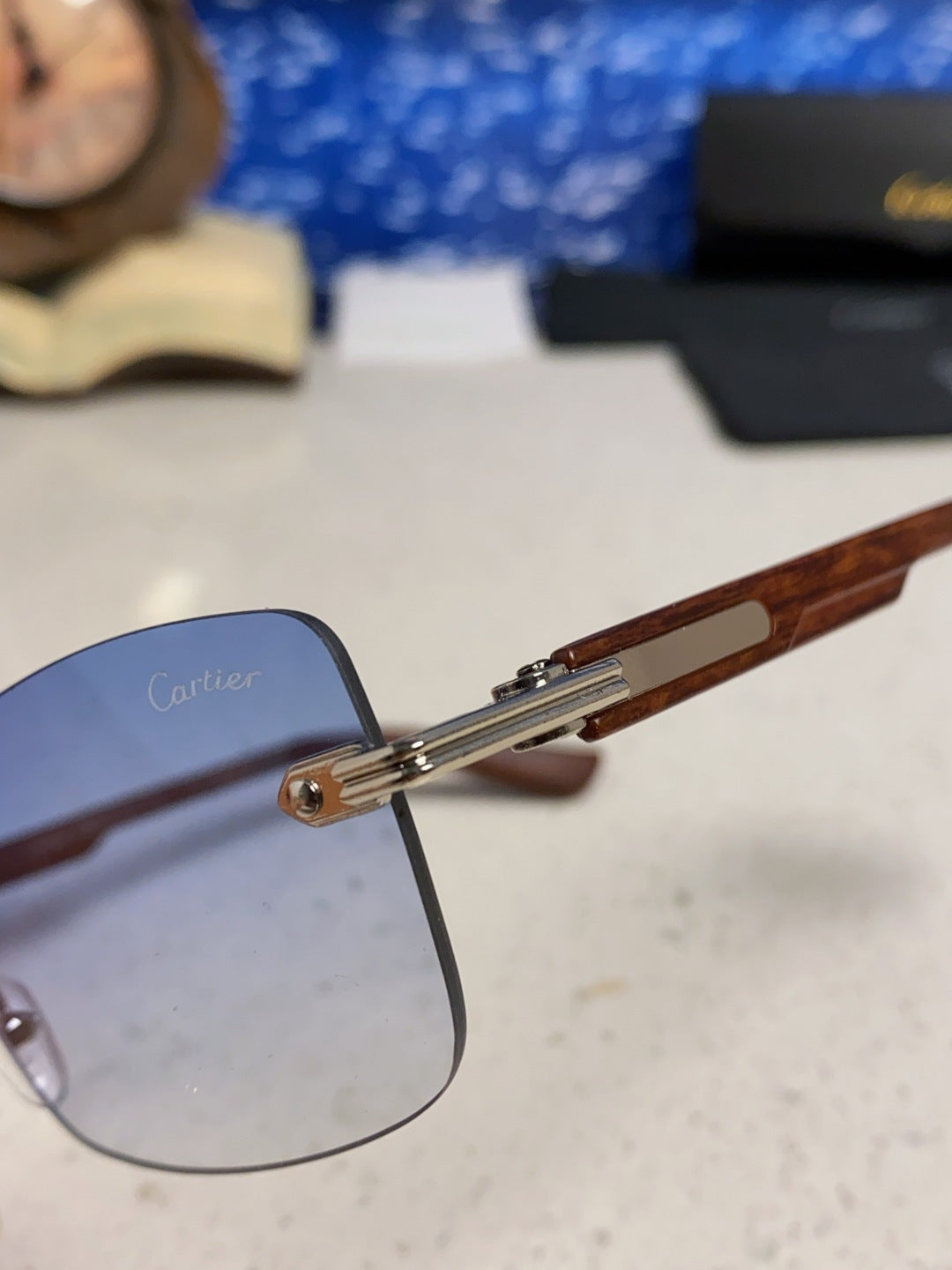 CARTIER 26S RIMLESS FRAME IN METAL 439582