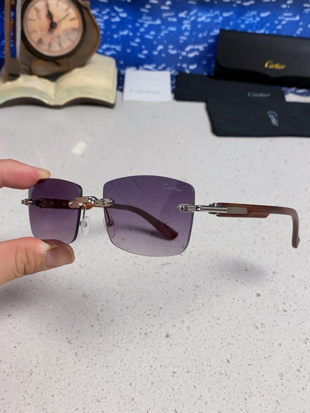 CARTIER 26S RIMLESS FRAME IN METAL 439584