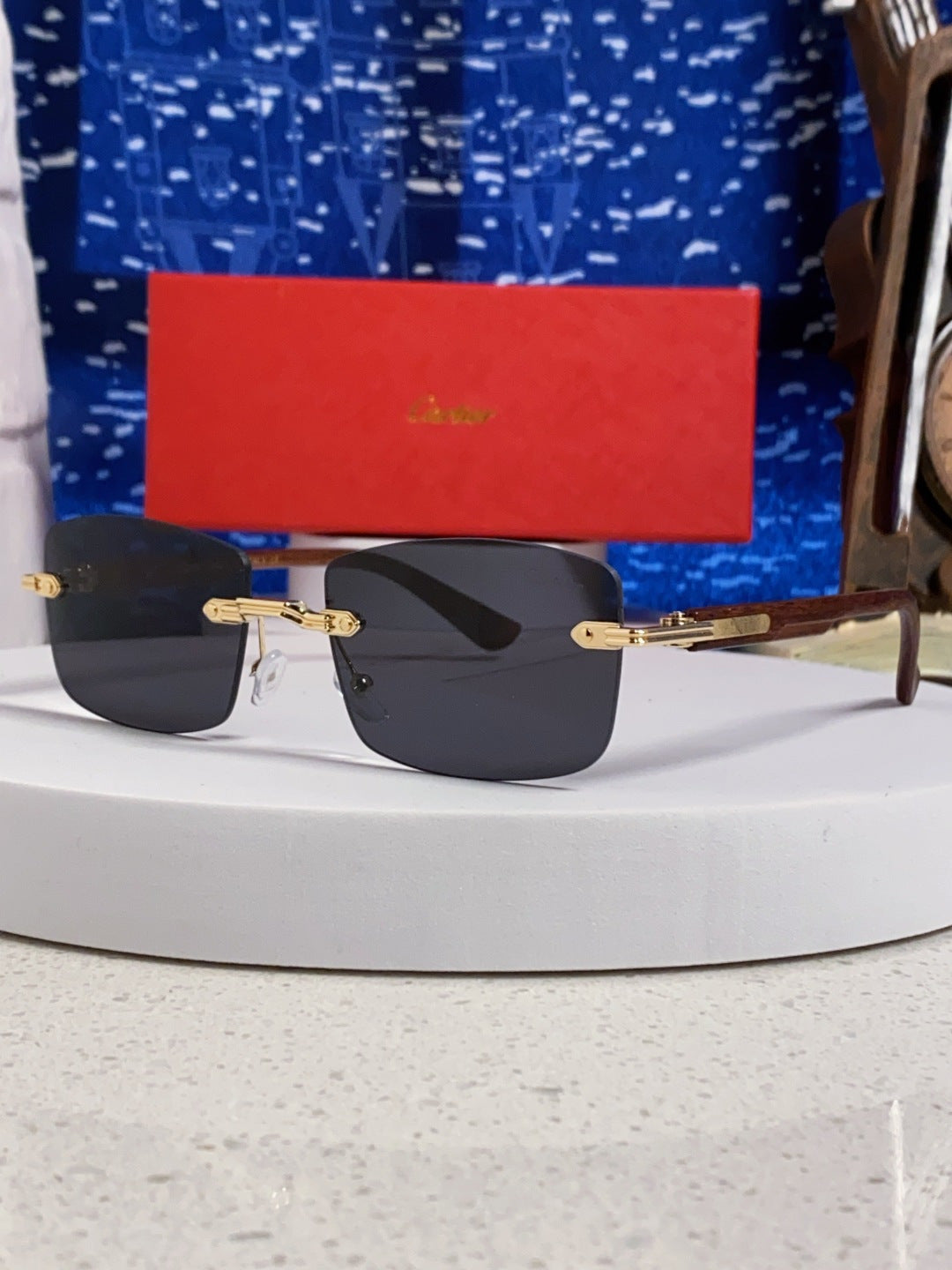 CARTIER 26S RIMLESS FRAME IN METAL 439585