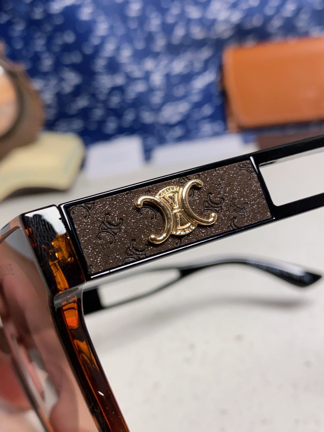 CELINE 26S SQUARE FRAME IN ACETATE 434034