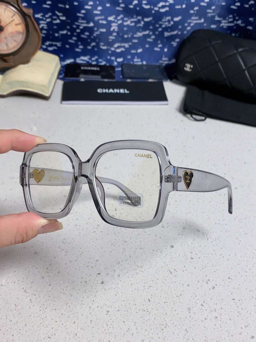 CHANEL 26S OVERSIZED SQUARE FRAME IN GREY ACETATE 404746