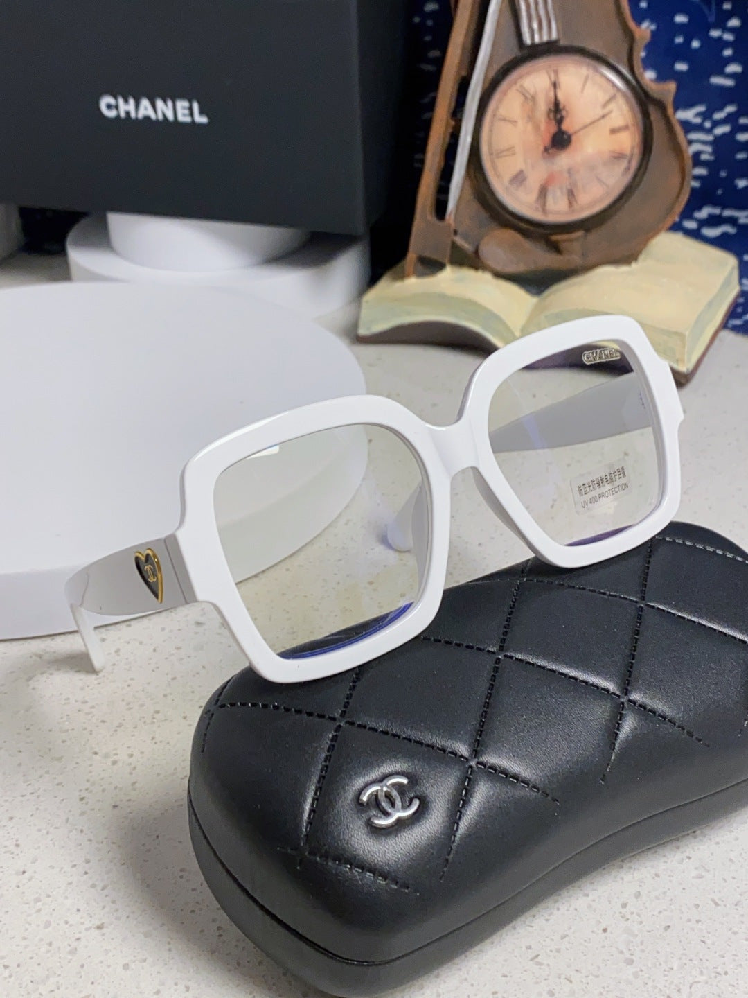 CHANEL 26S OVERSIZED SQUARE FRAME IN WHITE ACETATE 404748