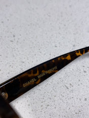 CHANEL 26S OVERSIZED SQUARE FRAME IN ACETATE 404749