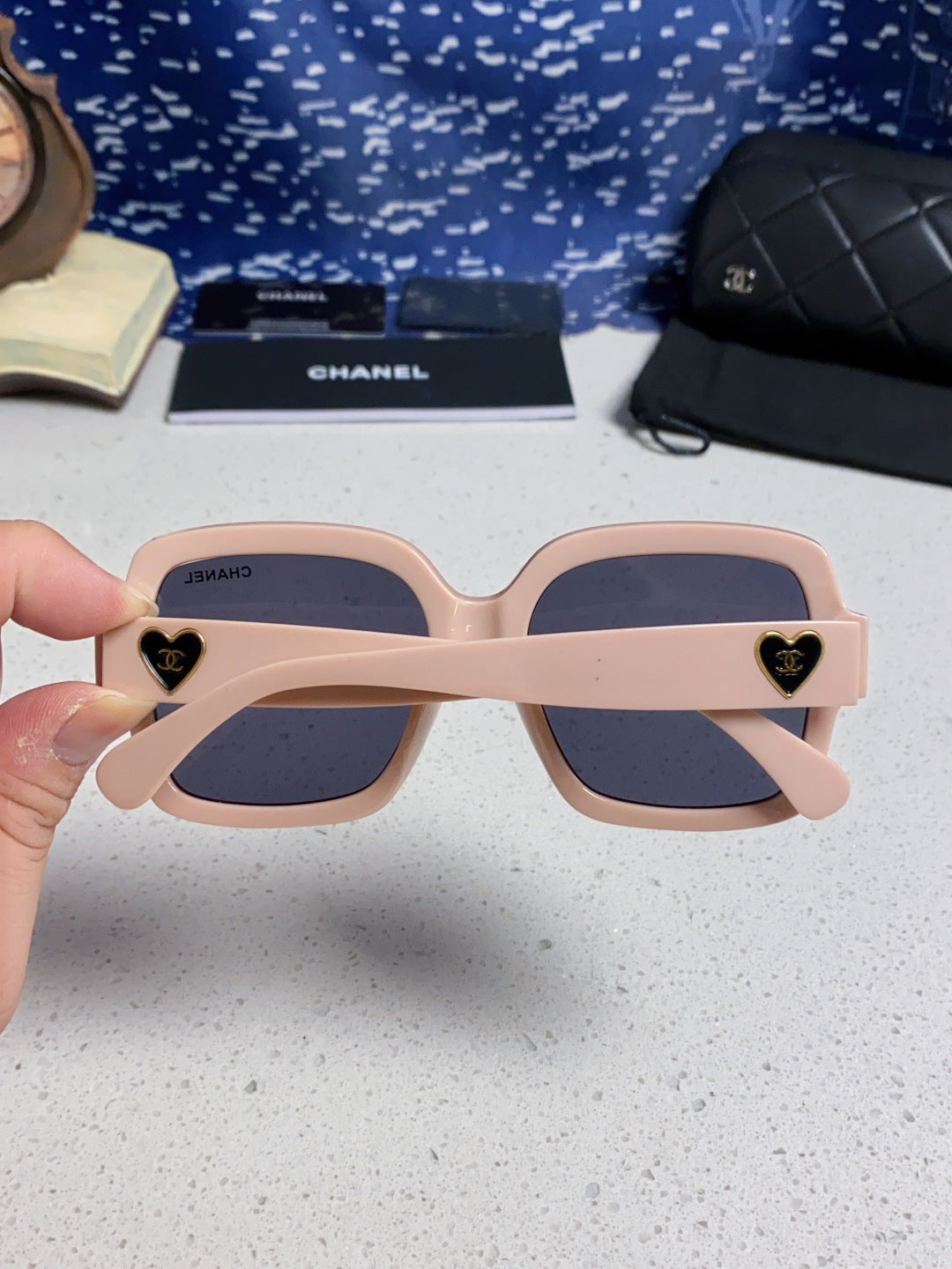 CHANEL 26S FACETED LENSES IN ACETATE 404751