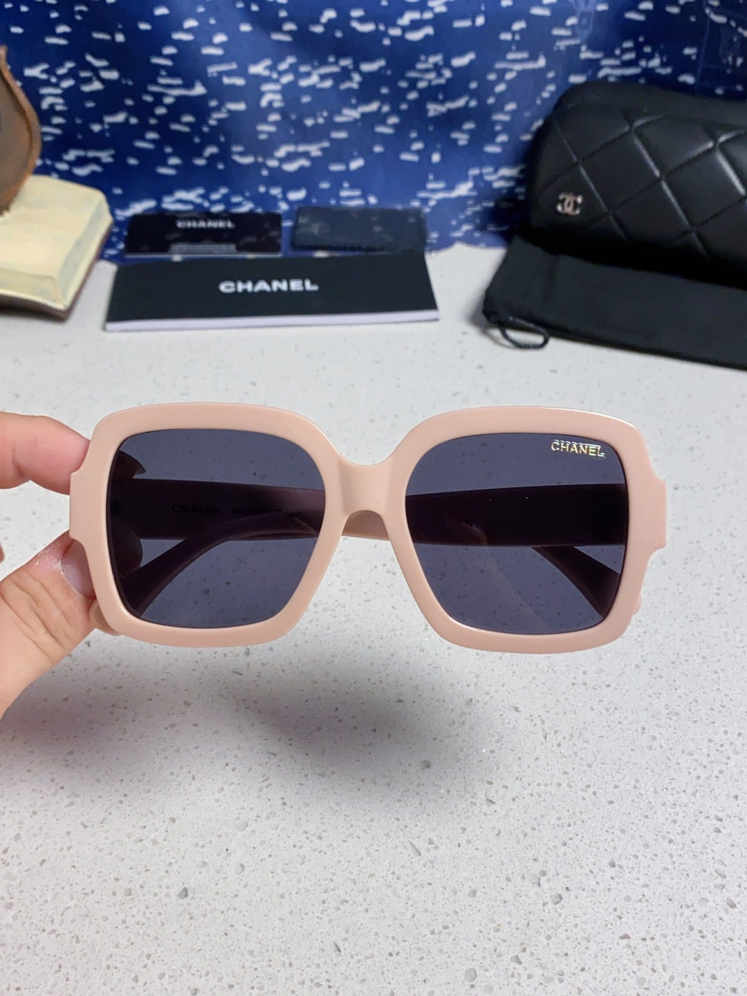 CHANEL 26S FACETED LENSES IN ACETATE 404751
