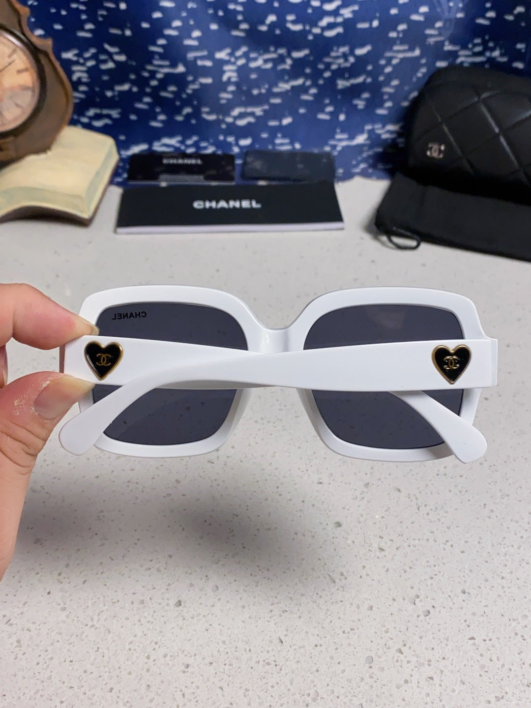 CHANEL 26S FACETED LENSES IN ACETATE 404753