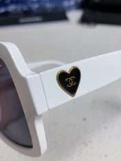 CHANEL 26S FACETED LENSES IN ACETATE 404753