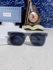 GUCCI 26S SQUARE FRAME IN ACETATE 424640