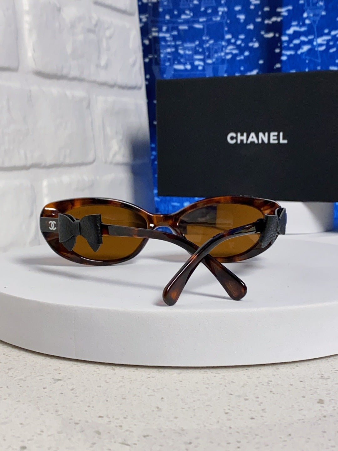 CHANEL 26S SLIM OVAL FRAME IN BROWN ACETATE 404787