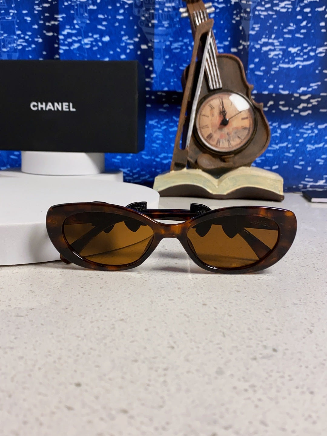 CHANEL 26S SLIM OVAL FRAME IN BROWN ACETATE 404787