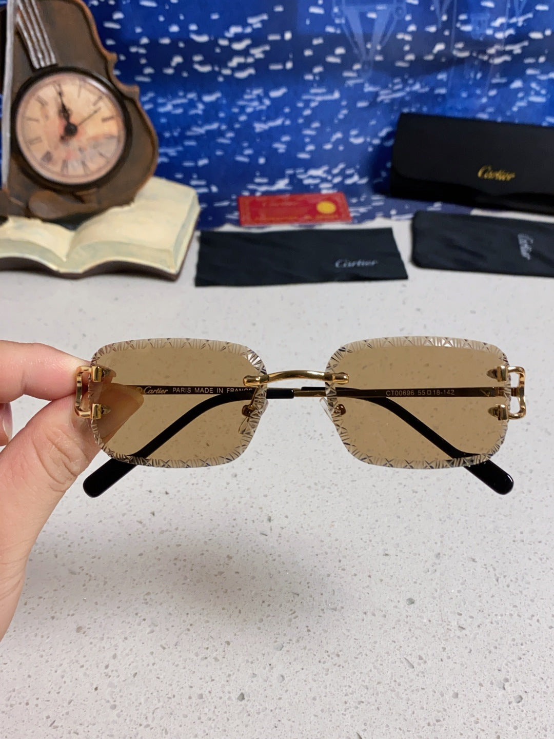 CARTIER 26S RIMLESS FRAME IN METAL 439652