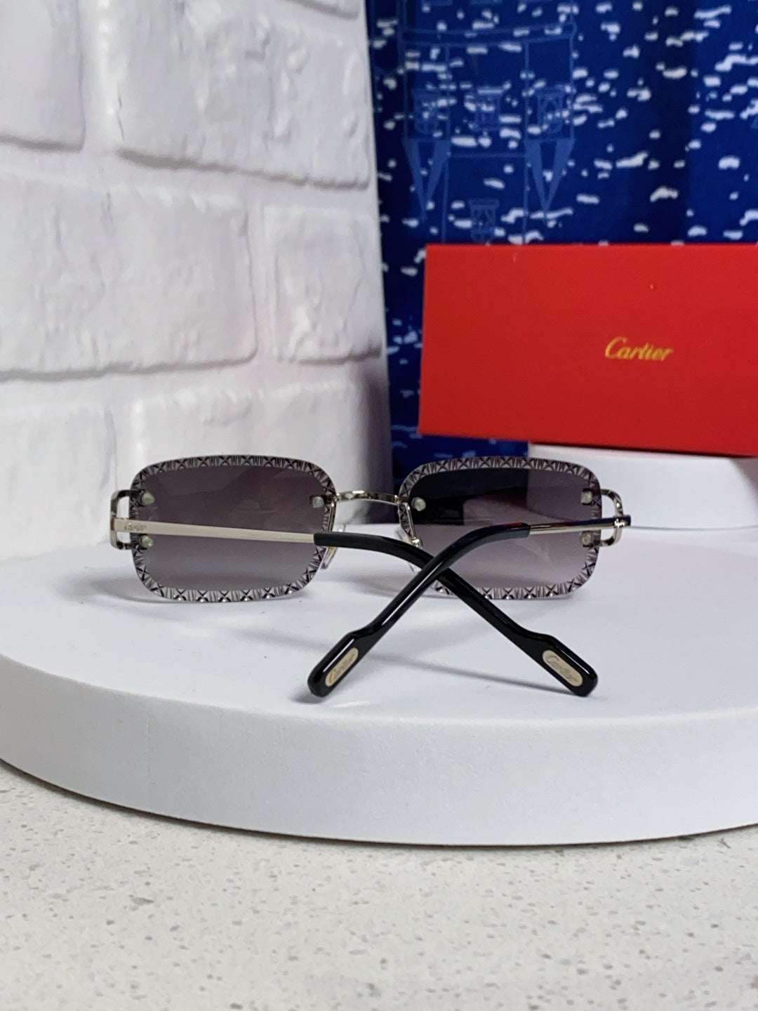 CARTIER 26S RIMLESS FRAME IN METAL 439653