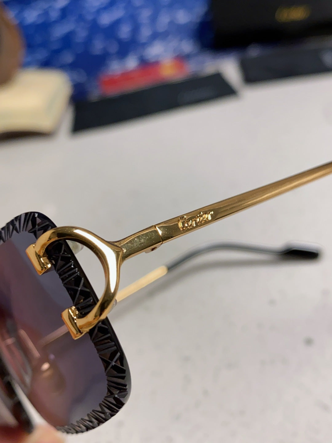 CARTIER 26S RIMLESS FRAME IN METAL 439654