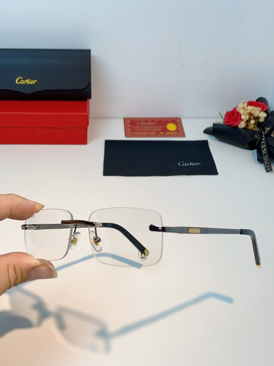 CARTIER 26S RECTANGULAR FRAME IN METAL 431045