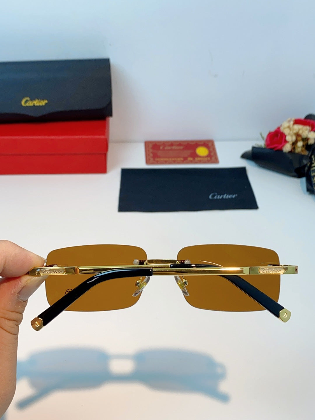 CARTIER 26S RECTANGULAR FRAME IN METAL 431048