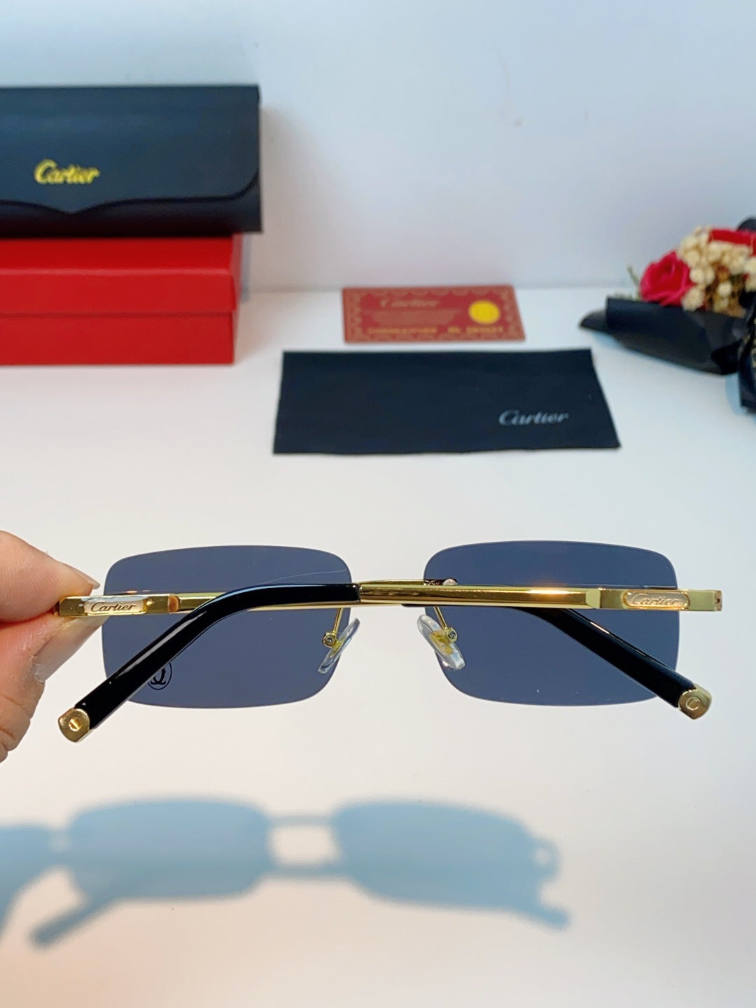CARTIER 26S RECTANGULAR FRAME IN METAL 431050