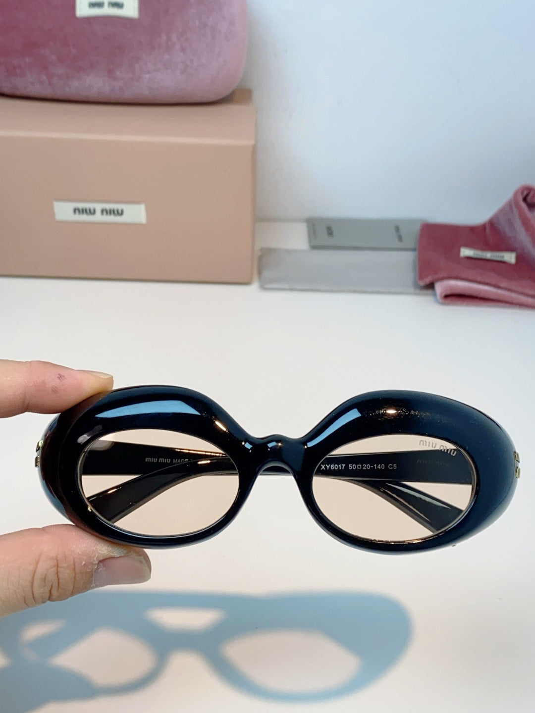 MIUMIU 26S BUTTERFLY FRAME IN ACETATE 424495