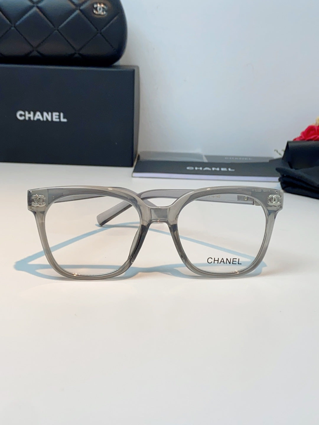 CHANEL 26S SQUARE FRAMES IN ACETATE 399909