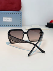 GUCCI 26S OVERSIZED SQUARE FRAME IN ACETATE 424516