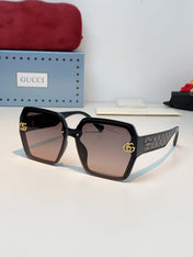 GUCCI 26S OVERSIZED SQUARE FRAME IN ACETATE 424516
