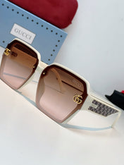 GUCCI 26S OVERSIZED SQUARE FRAME IN ACETATE 424517