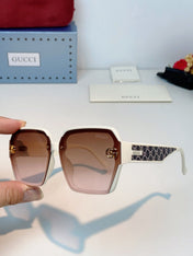 GUCCI 26S OVERSIZED SQUARE FRAME IN ACETATE 424517