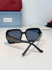 GUCCI 26S OVERSIZED SQUARE FRAME IN ACETATE 424520