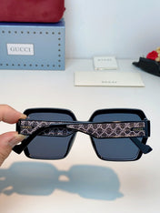 GUCCI 26S OVERSIZED SQUARE FRAME IN ACETATE 424520