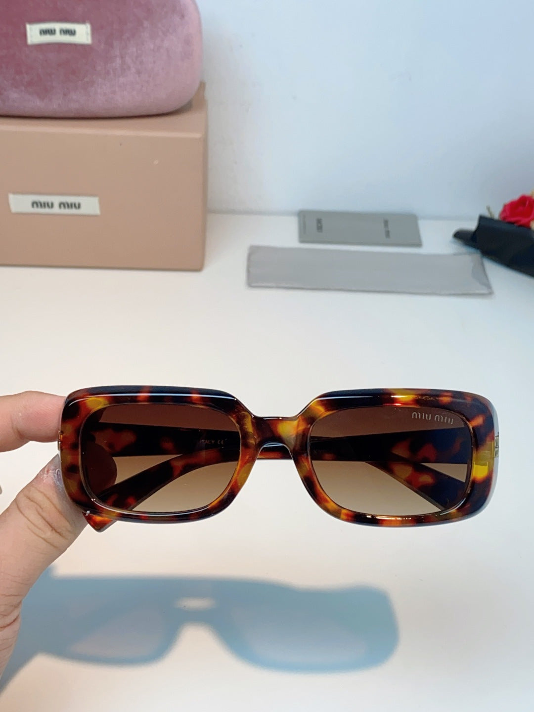 MIUMIU 26S RECTANGULAR FRAME IN ACETATE 426456