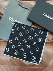 CHANEL 25S SCARF 135 CM IN CASHMERE SILK 943694