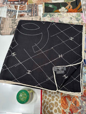 CHANEL 26S SCARF 140 IN CASHMERE AND SILK 304714