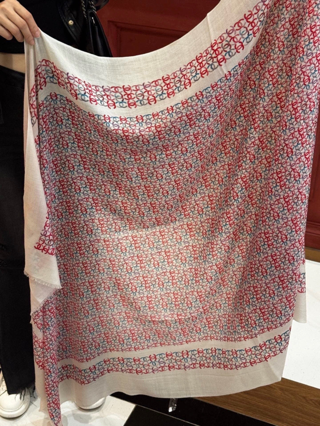 CHANEL 26S SCARF 200 IN CASHMERE AND SILK 306089